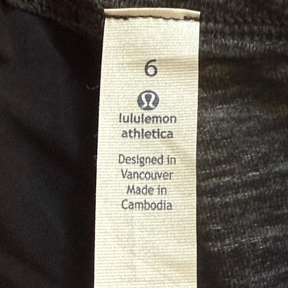 NWT Lululemon Where To Skirt! Grey! Size 6! New!